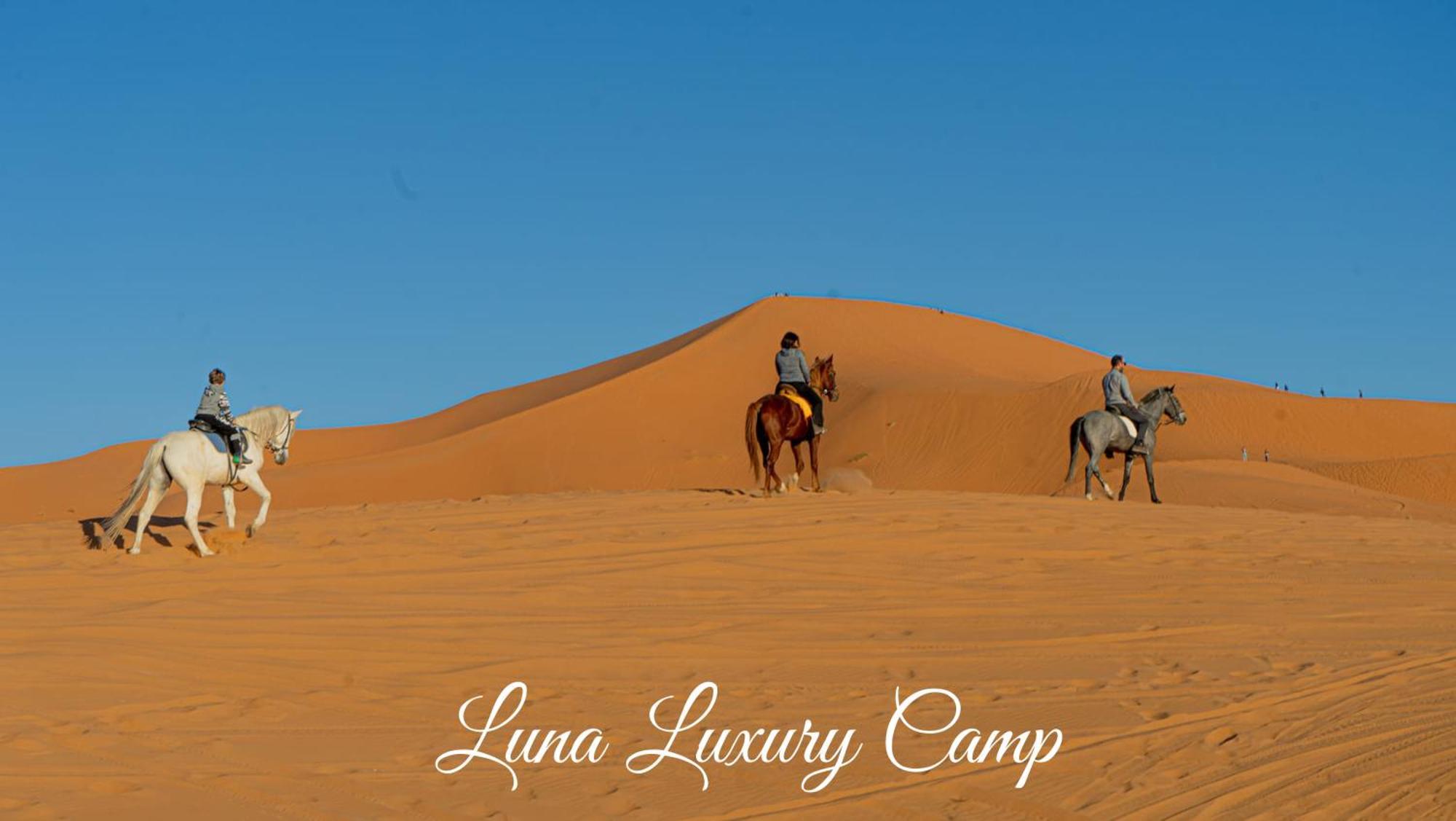 Luna Luxury Camp Hotel Merzouga Bagian luar foto