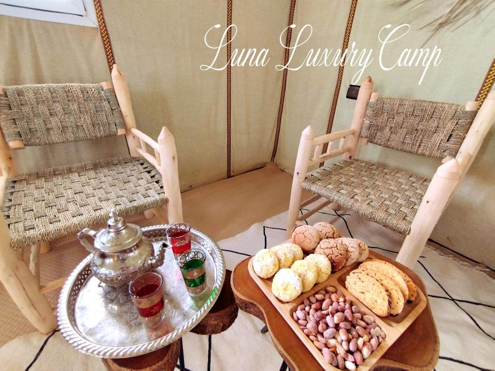 Luna Luxury Camp Hotel Merzouga Bagian luar foto
